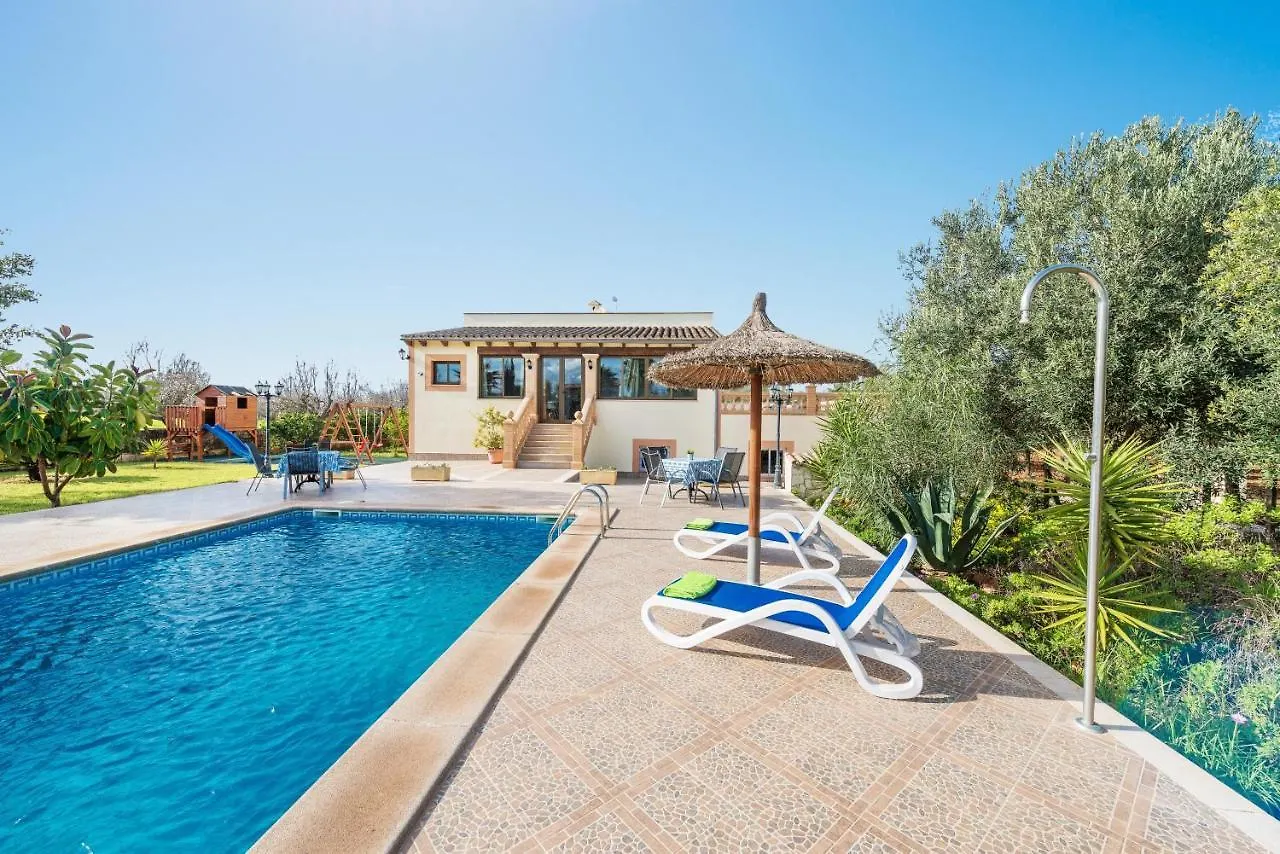 Finca Calderitx Ariany Spain